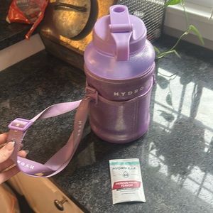 Used a couple times and clean hydro jug with sleeve